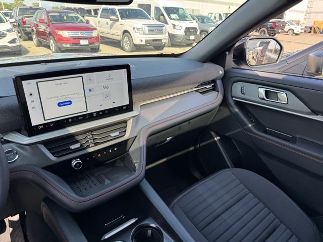 new 2025 Ford Explorer car, priced at $48,654