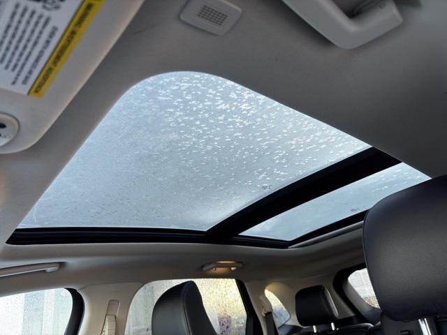 used 2024 Ford Edge car, priced at $28,699