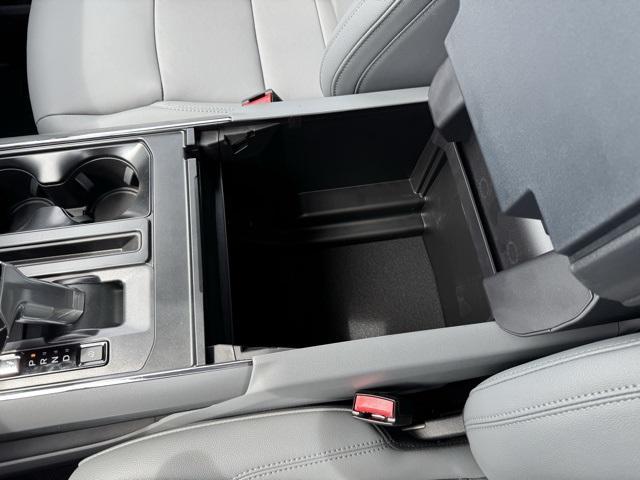 new 2025 Ford F-150 Lightning car, priced at $61,581