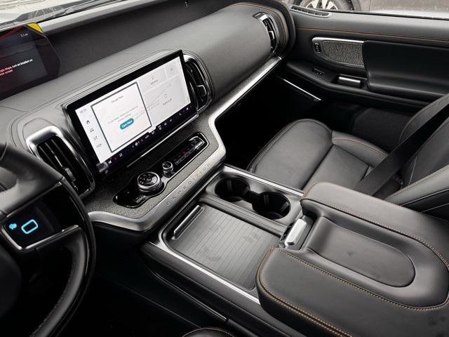 new 2025 Ford Expedition car, priced at $82,409