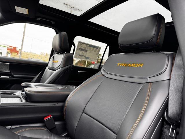 new 2025 Ford Expedition car, priced at $82,409