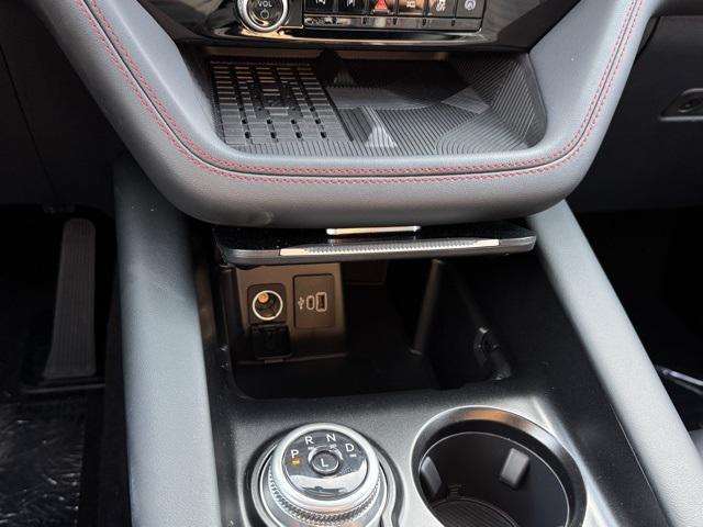new 2025 Ford Explorer car, priced at $50,431