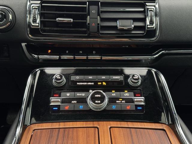 used 2019 Lincoln Navigator L car, priced at $29,997