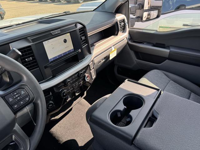 new 2025 Ford F-350 car, priced at $51,051