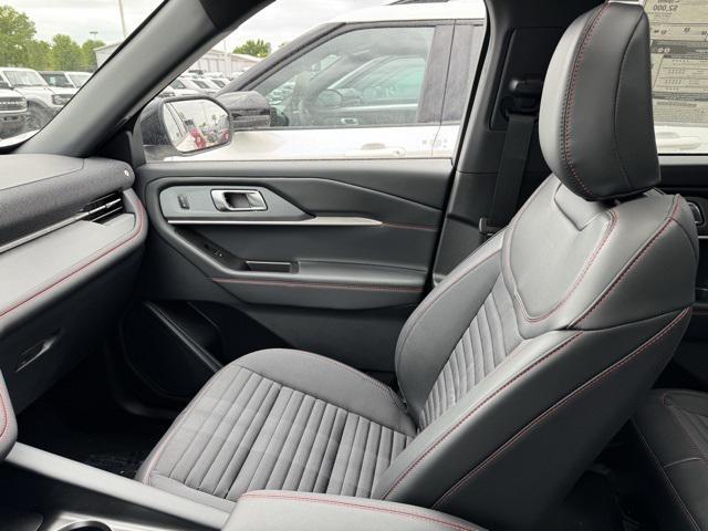 new 2025 Ford Explorer car, priced at $49,102
