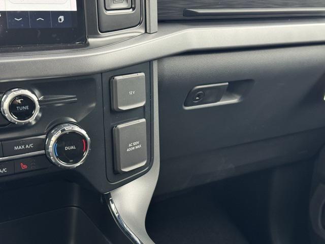 new 2025 Ford F-150 car, priced at $54,070