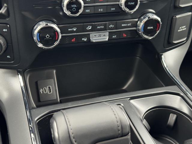 new 2025 Ford F-150 car, priced at $54,070