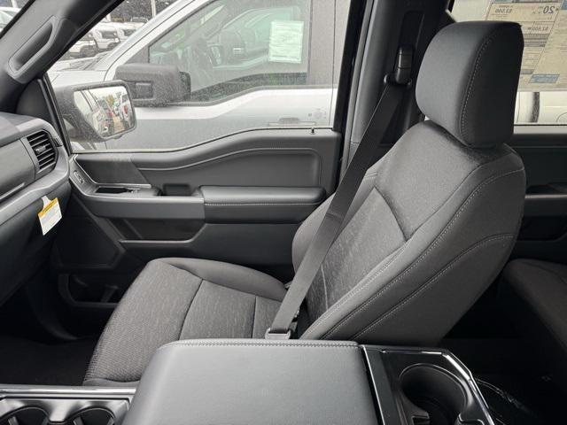 new 2025 Ford F-150 car, priced at $54,070