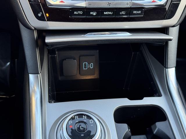 used 2023 Ford Explorer car, priced at $35,257