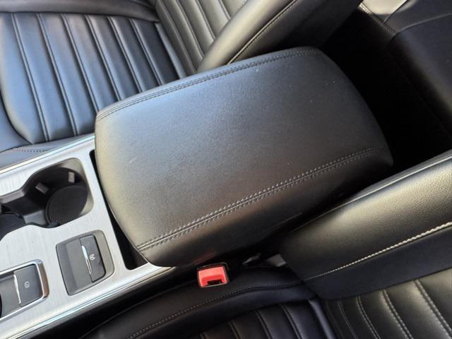 used 2022 Ford Edge car, priced at $26,987