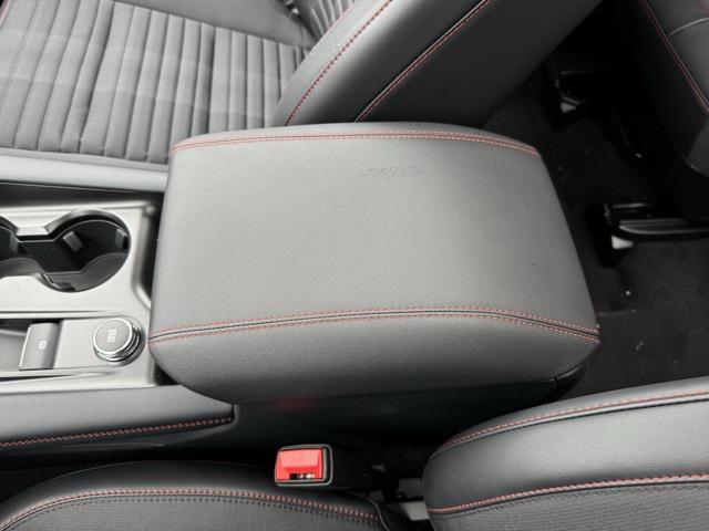 new 2025 Ford Explorer car, priced at $48,246