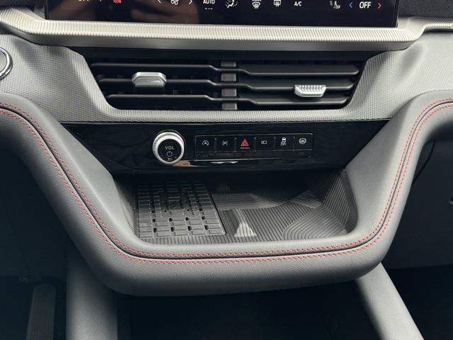 new 2025 Ford Explorer car, priced at $48,654
