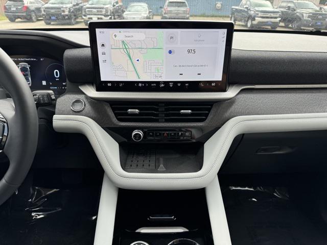 new 2025 Ford Explorer car, priced at $58,371