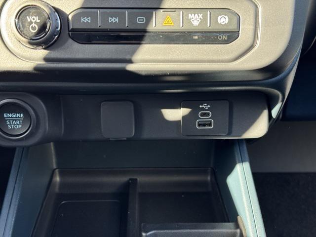 new 2025 Ford Maverick car, priced at $35,169