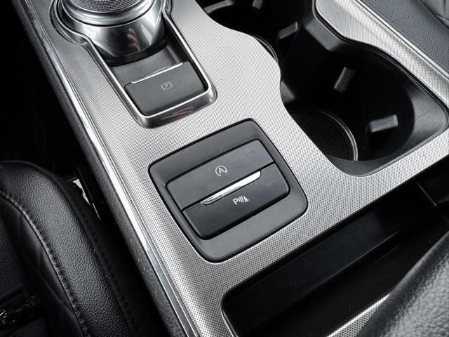 used 2024 Ford Edge car, priced at $35,998