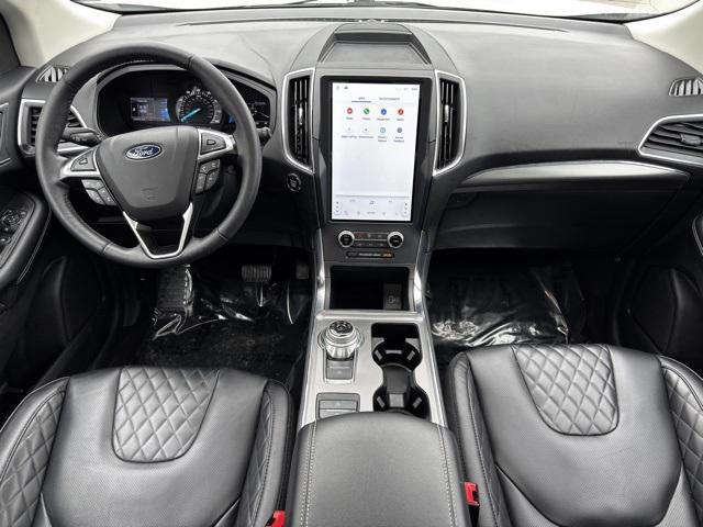 used 2024 Ford Edge car, priced at $35,998