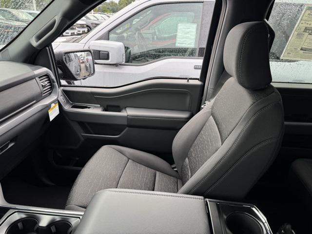 new 2025 Ford F-150 car, priced at $54,660