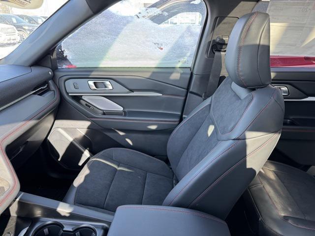 new 2025 Ford Explorer car, priced at $55,571