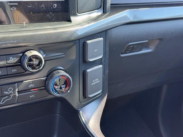 new 2025 Ford F-150 car, priced at $51,670