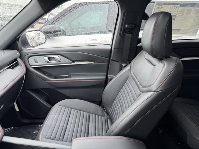 new 2025 Ford Explorer car, priced at $48,295