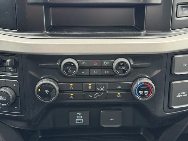 new 2025 Ford F-350 car, priced at $56,906
