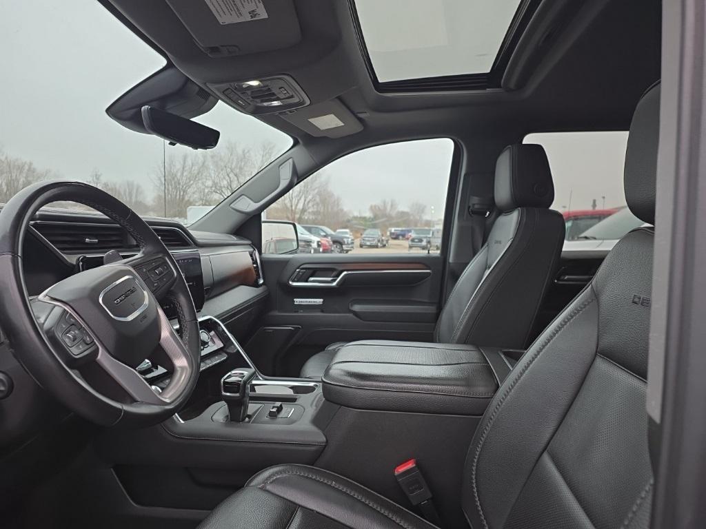 used 2024 GMC Sierra 1500 car, priced at $54,998
