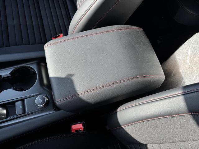 new 2025 Ford Explorer car, priced at $48,642