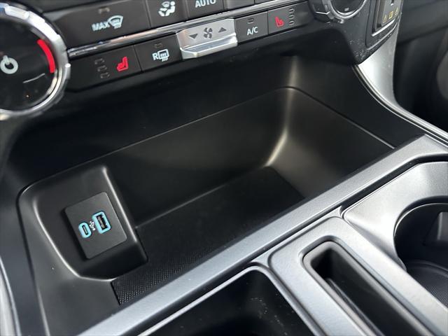new 2024 Ford F-150 car, priced at $52,370