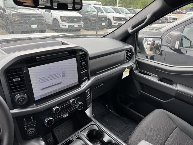 new 2025 Ford F-150 car, priced at $55,643