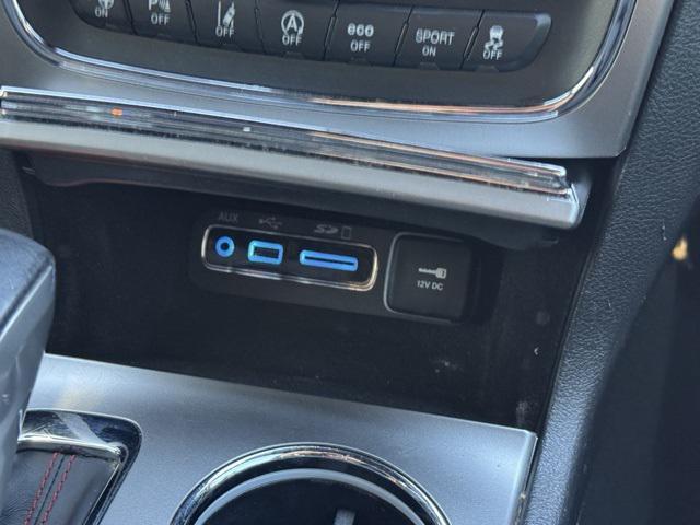 used 2017 Jeep Grand Cherokee car, priced at $12,897