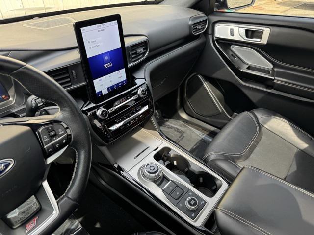 used 2022 Ford Explorer car, priced at $39,998