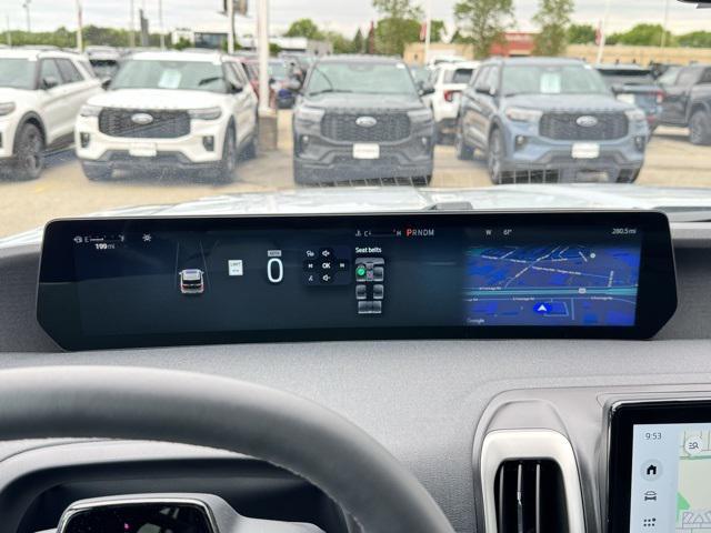 new 2025 Ford Expedition car, priced at $71,005