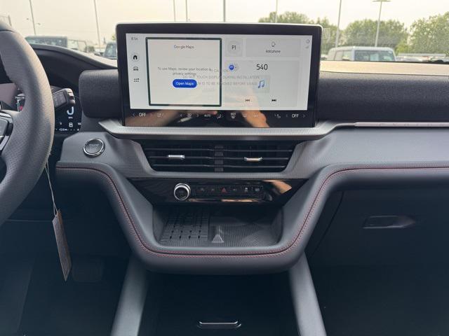 new 2025 Ford Explorer car, priced at $48,923