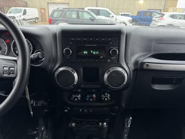 used 2015 Jeep Wrangler Unlimited car, priced at $15,998