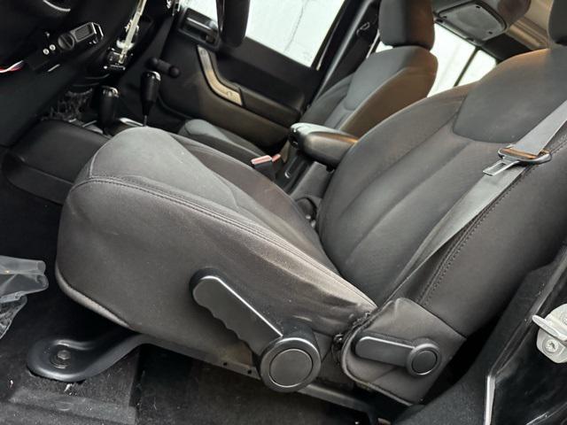 used 2015 Jeep Wrangler Unlimited car, priced at $15,998