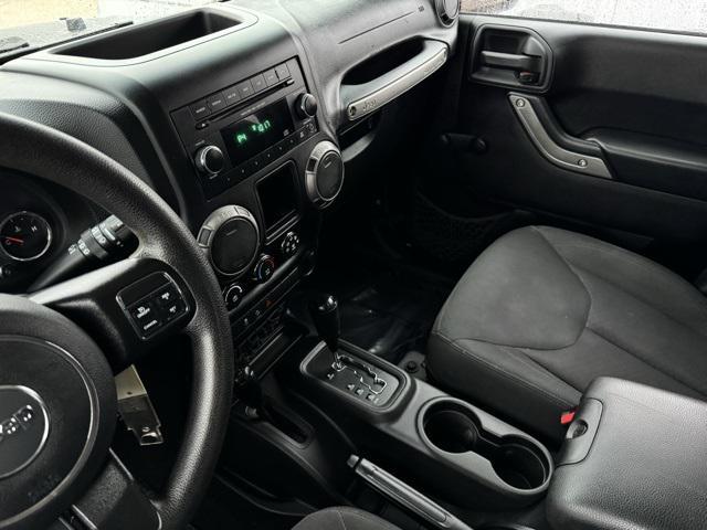 used 2015 Jeep Wrangler Unlimited car, priced at $15,998