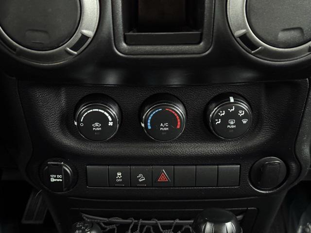 used 2015 Jeep Wrangler Unlimited car, priced at $15,998