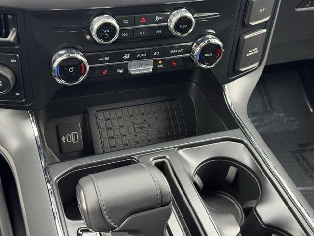 new 2025 Ford F-150 car, priced at $52,170