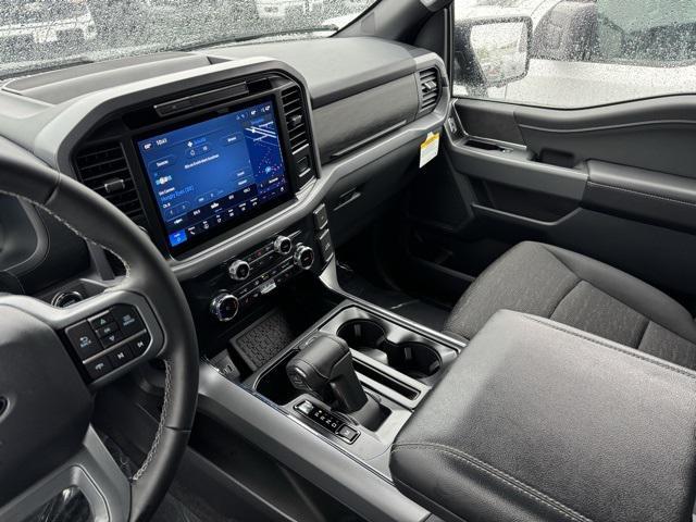 new 2025 Ford F-150 car, priced at $50,670
