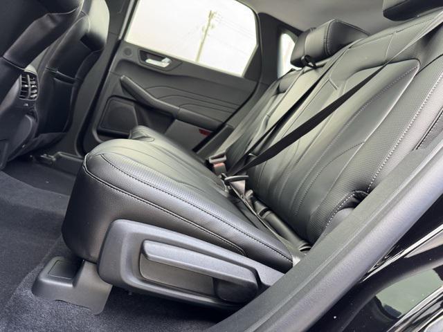 new 2026 Ford Escape PHEV car, priced at $36,748