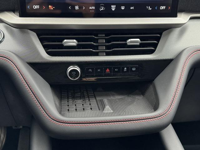 new 2025 Ford Explorer car, priced at $47,837