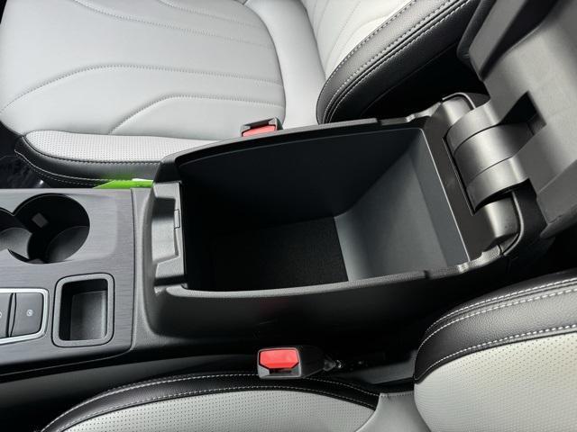 new 2025 Ford Escape PHEV car, priced at $36,532