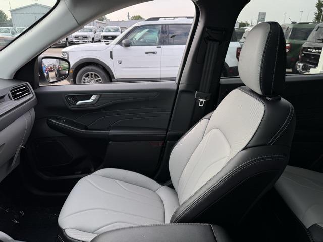 new 2025 Ford Escape PHEV car, priced at $36,532