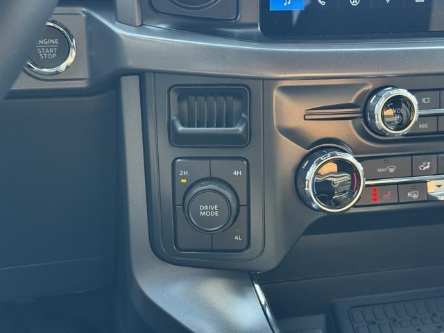 new 2025 Ford F-150 car, priced at $52,604