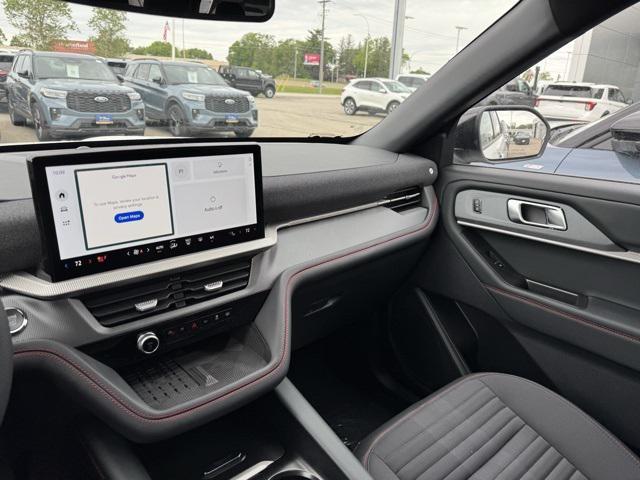 new 2025 Ford Explorer car, priced at $48,923