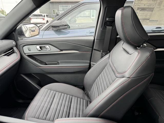 new 2025 Ford Explorer car, priced at $48,923