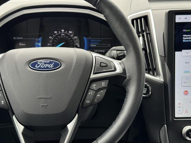 used 2024 Ford Edge car, priced at $36,199