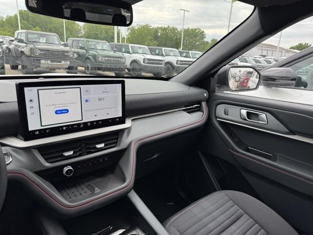 new 2025 Ford Explorer car, priced at $49,102