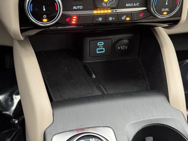 used 2022 Ford Escape car, priced at $23,083