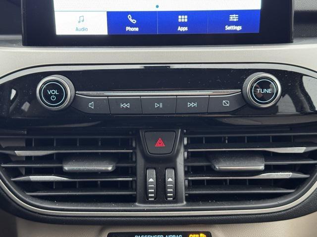 used 2022 Ford Escape car, priced at $23,083